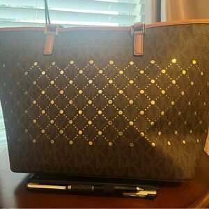 Michael kors- purse